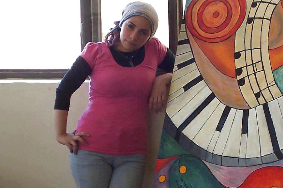 8P Arab turkish women 31