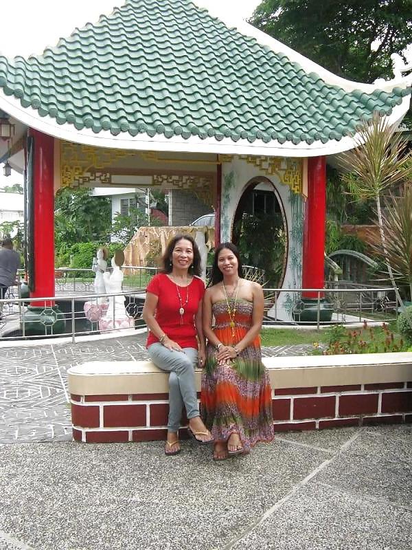 25P My Wrinkled Asian Filipina Girlfriend - A Real Milf!