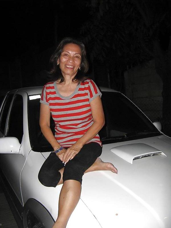 25P My Wrinkled Asian Filipina Girlfriend - A Real Milf!