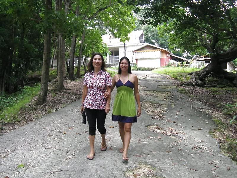 25P My Wrinkled Asian Filipina Girlfriend - A Real Milf!