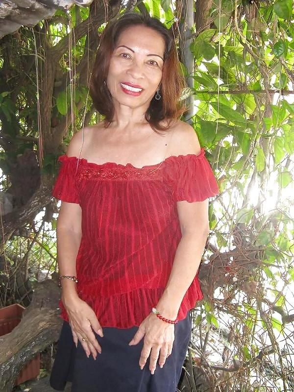 25P My Wrinkled Asian Filipina Girlfriend - A Real Milf!