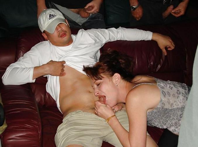 25P Sucking In Public