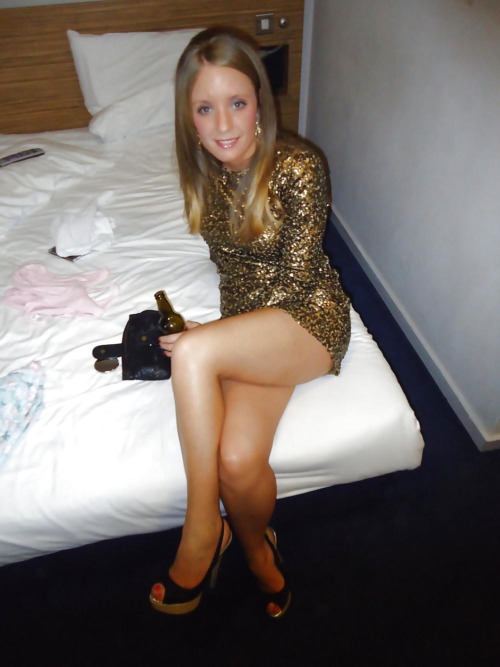 19P Gorgeous British girls (non nude).