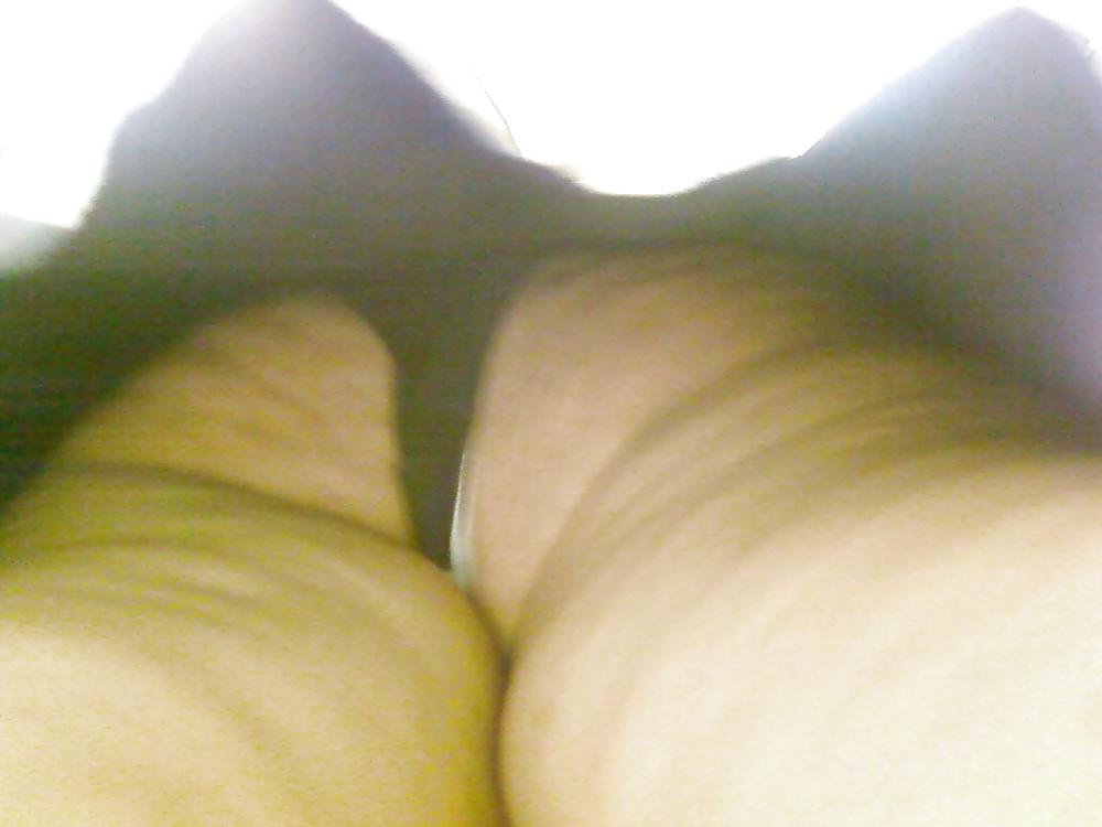 17P Turkish Upskirt