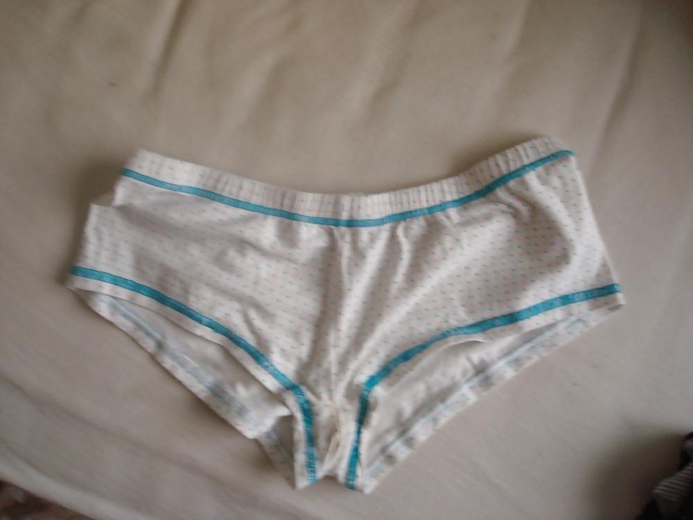 11P Girl underwear