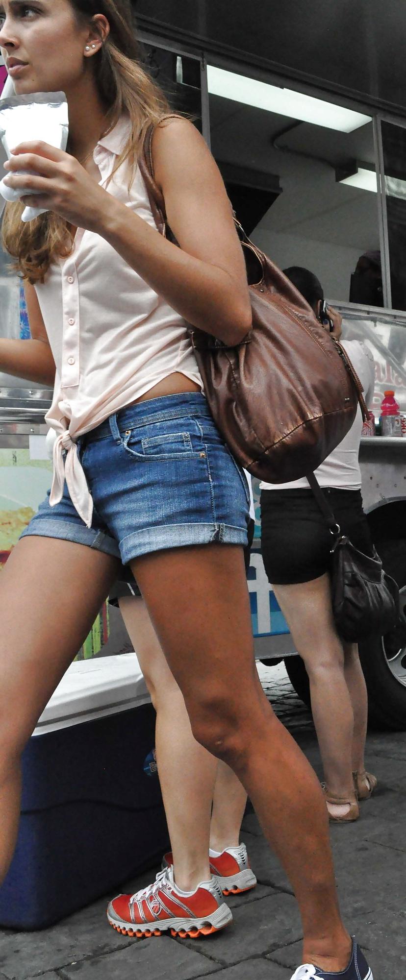 6P Long Legs Long Hair Cute Face