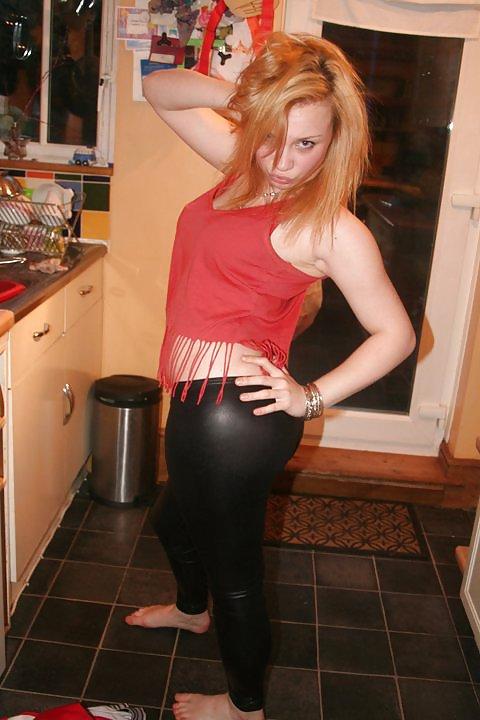 25P NEW BRITISH GIRLS