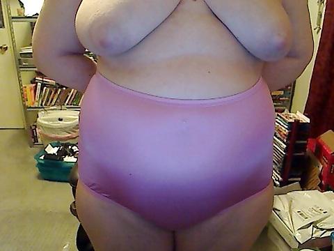 25P Candy Sue 210 lb 61 year old BBW oma granny pantys