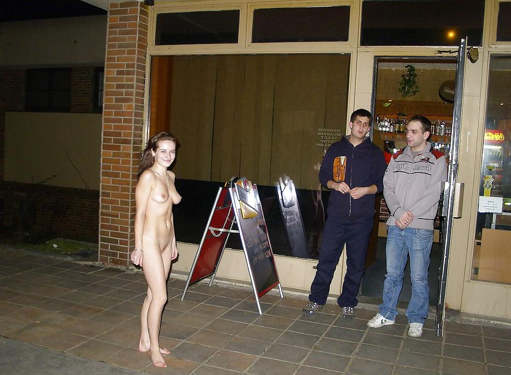 25P Public nudity girls #9