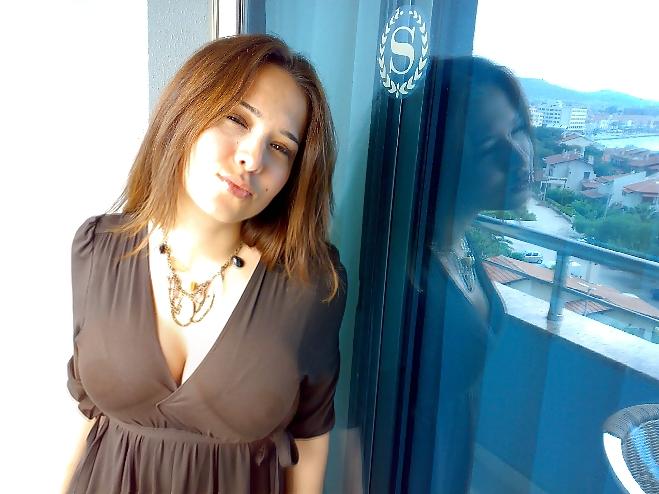 13P Turkish Sexy Girl