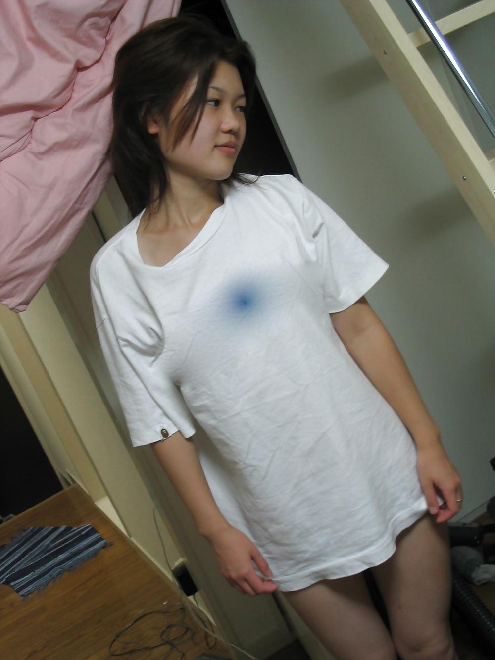 25P Asian submissive