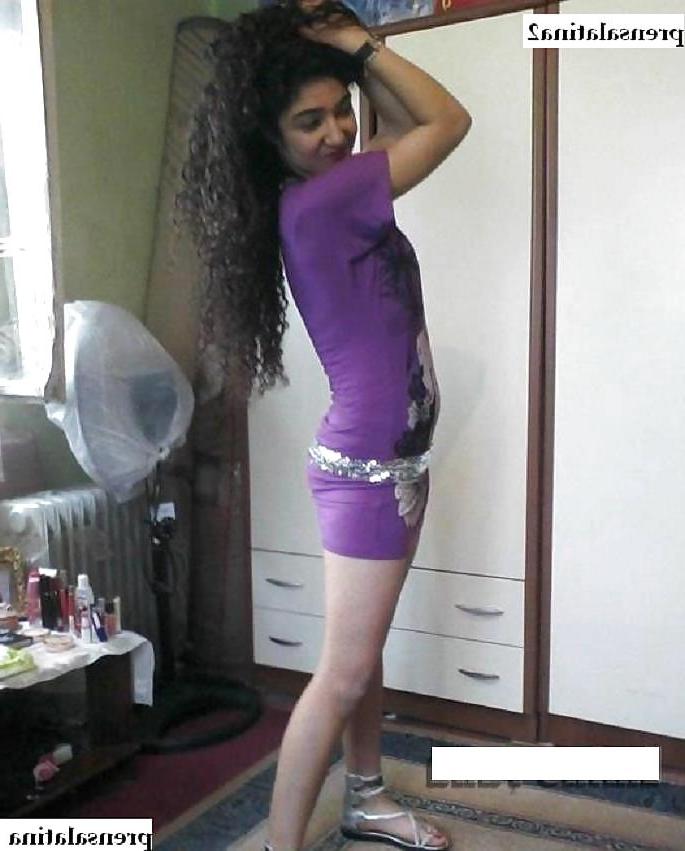 11P Turkish girl: Emine