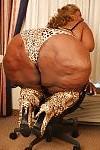25P Black BBW