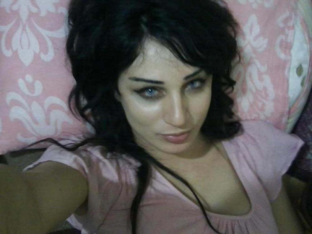 12P Arab turkish girl: aliye