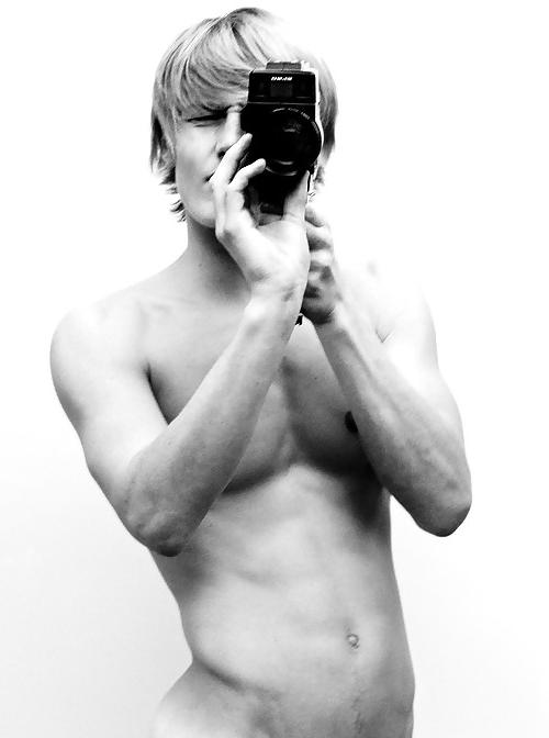 23P Harry....Gorgeous Model