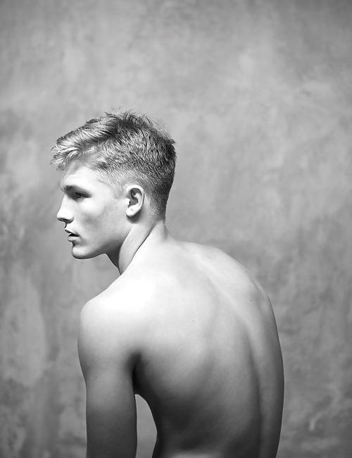 23P Harry....Gorgeous Model