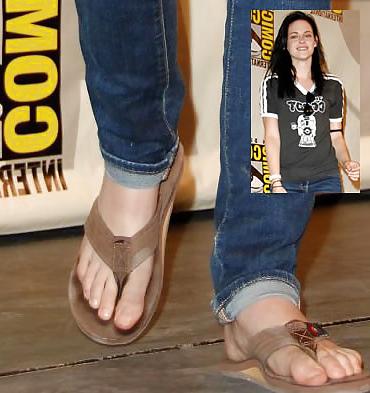 25P Sexy Celeb Feet