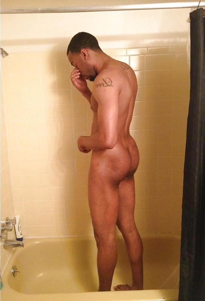 7P Jovan In The Shower