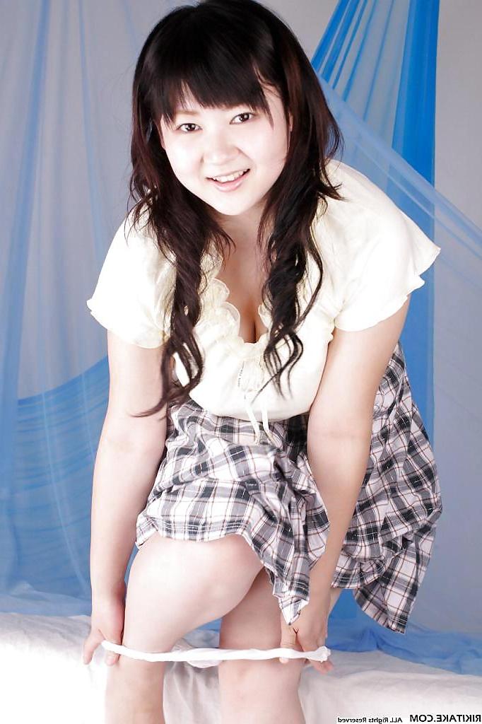 25P Japanese white BBW