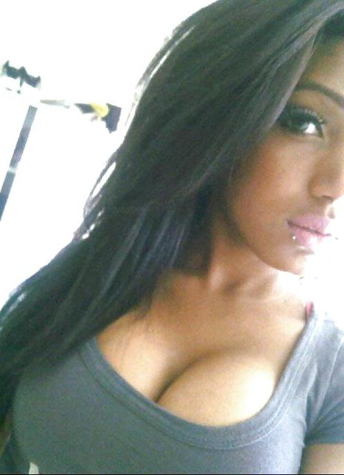 25P Cleavage Is Awesome