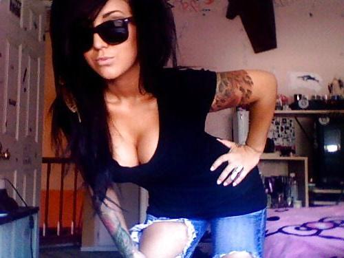 25P Cleavage Is Awesome