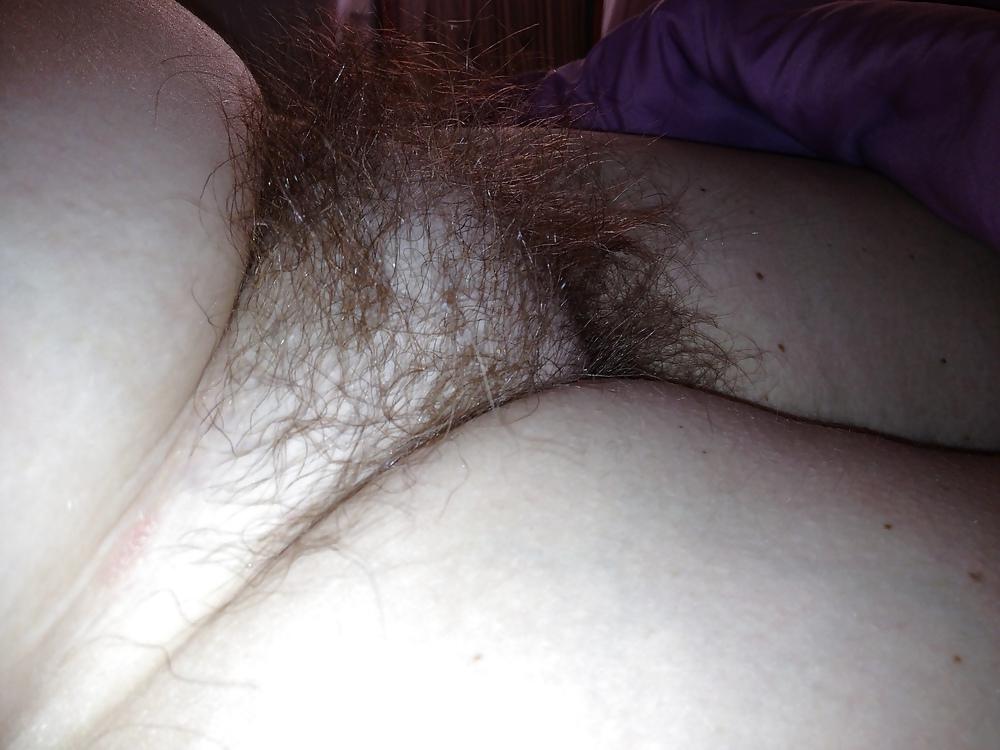 25P My bbw with hairy pussy and big titts.