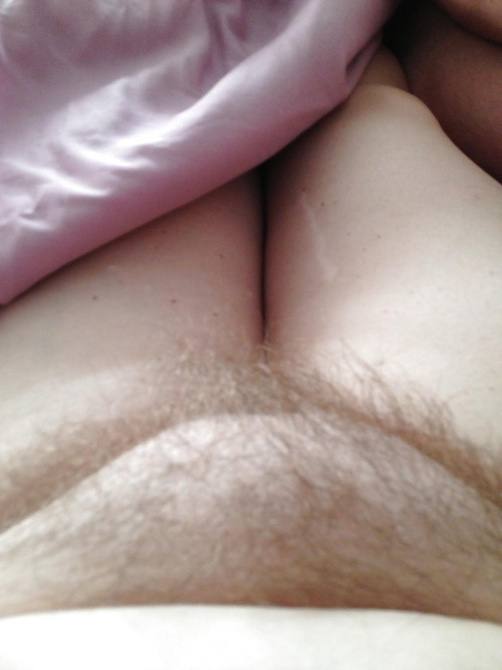 25P My bbw with hairy pussy and big titts.