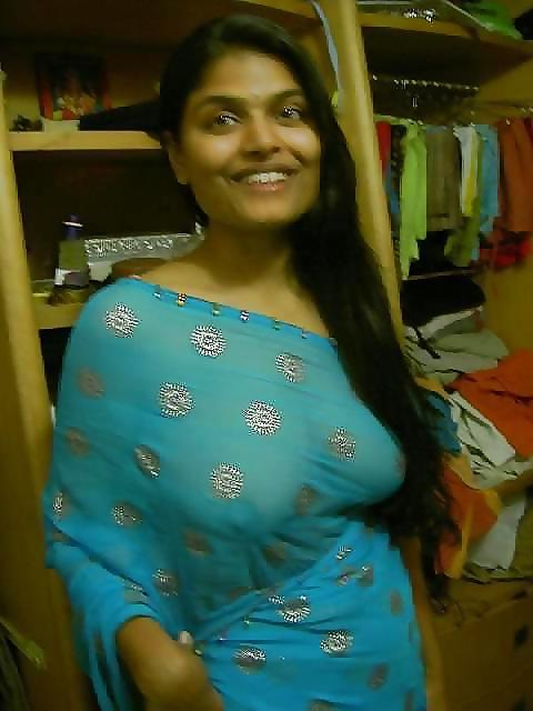 25P ASIAN BEAUTIES-I I (INDIAN & PAKISTANI)