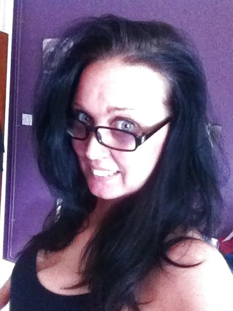 18P Kelly, British girl with perfect tits