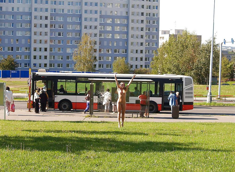 25P Public nudity girls #7