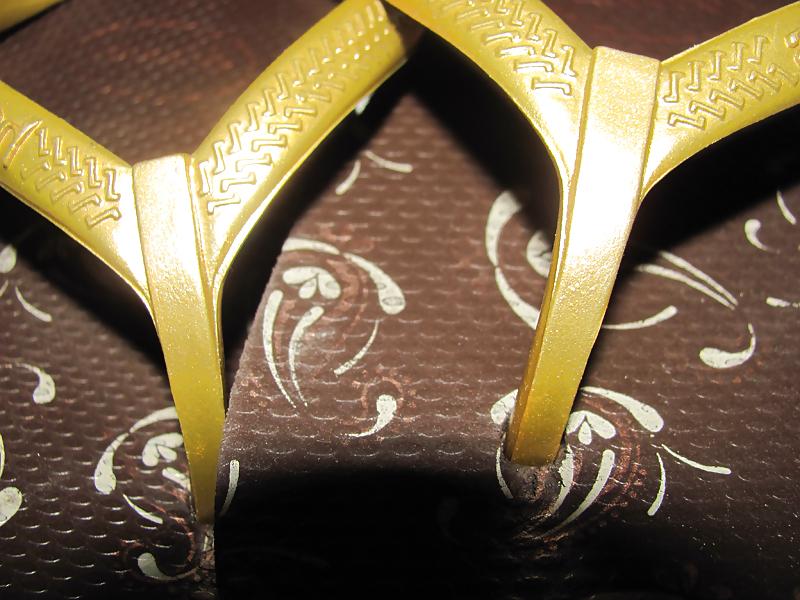 25P Havaianas foot fetish