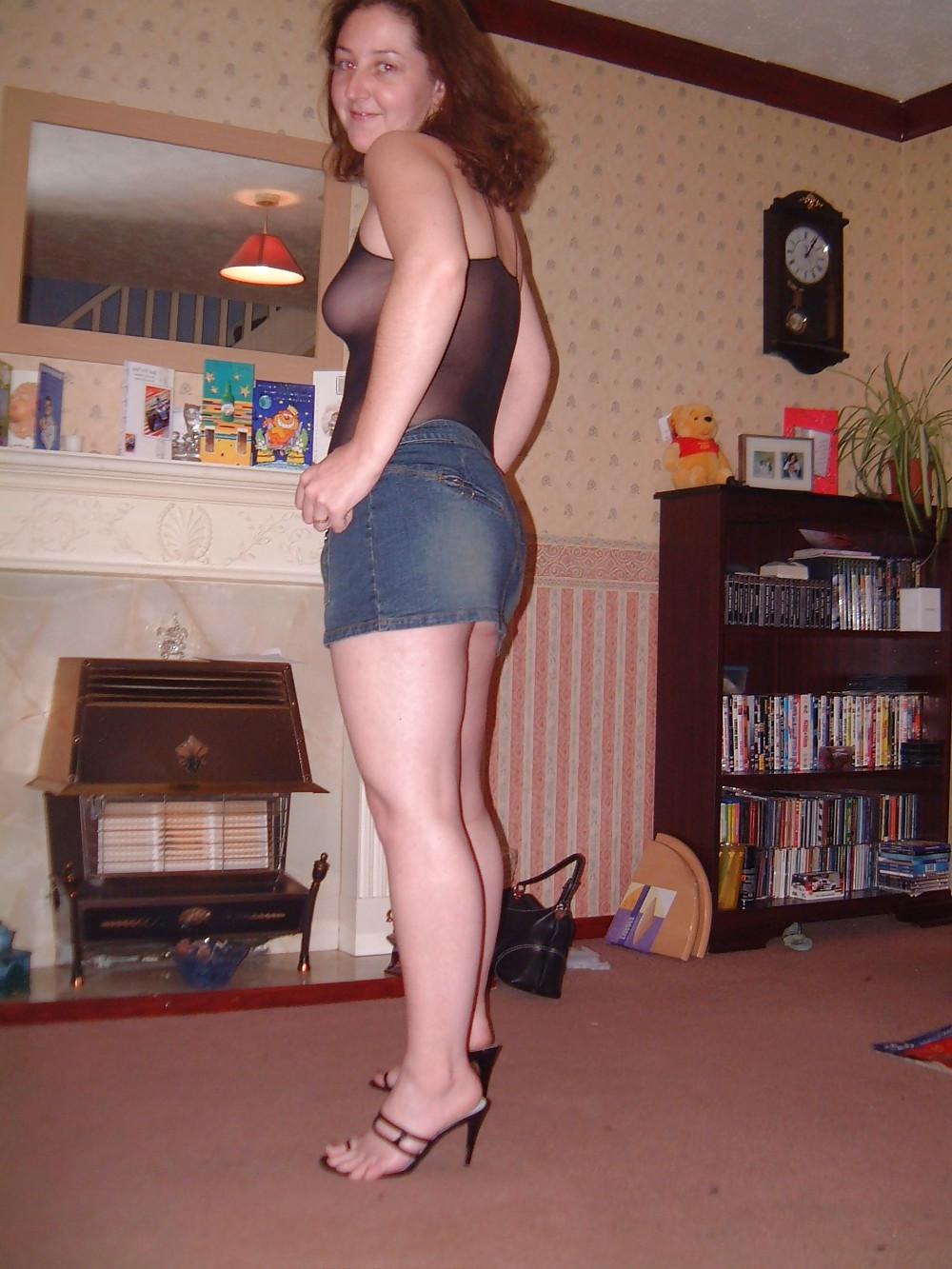 18P British girl teasing - N. C. 
