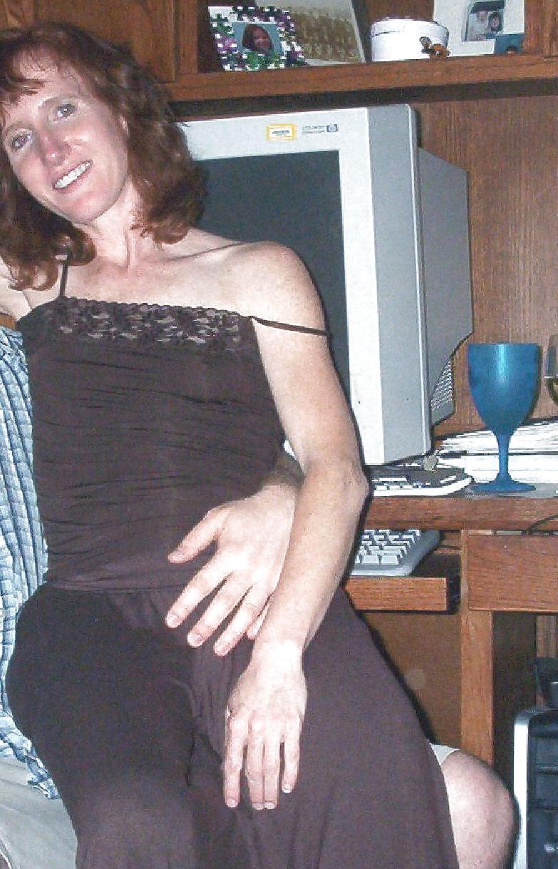 22P Red Headed Milf Fucks and Sucks