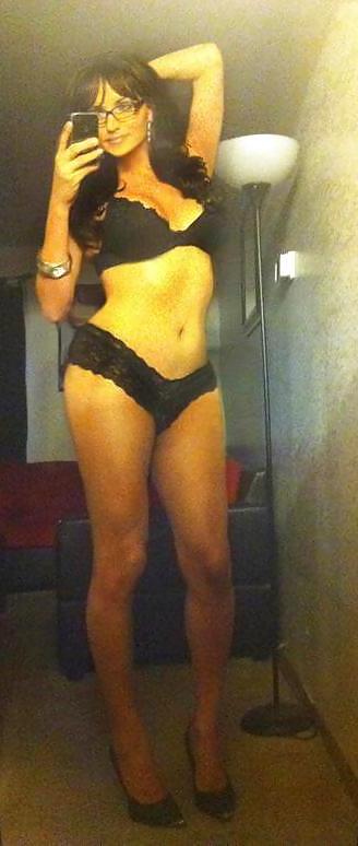 10P If I showed up in sexy underwear at your doorstep???