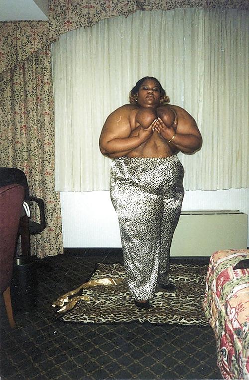 24P A few black bbw's