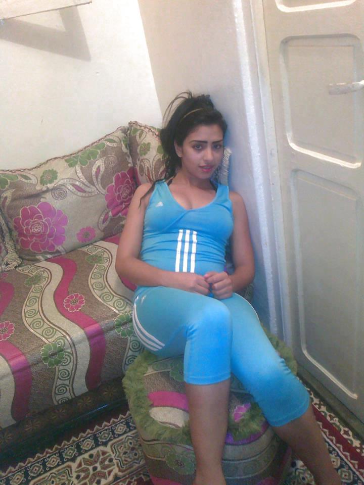 5P Arab turkish women 43