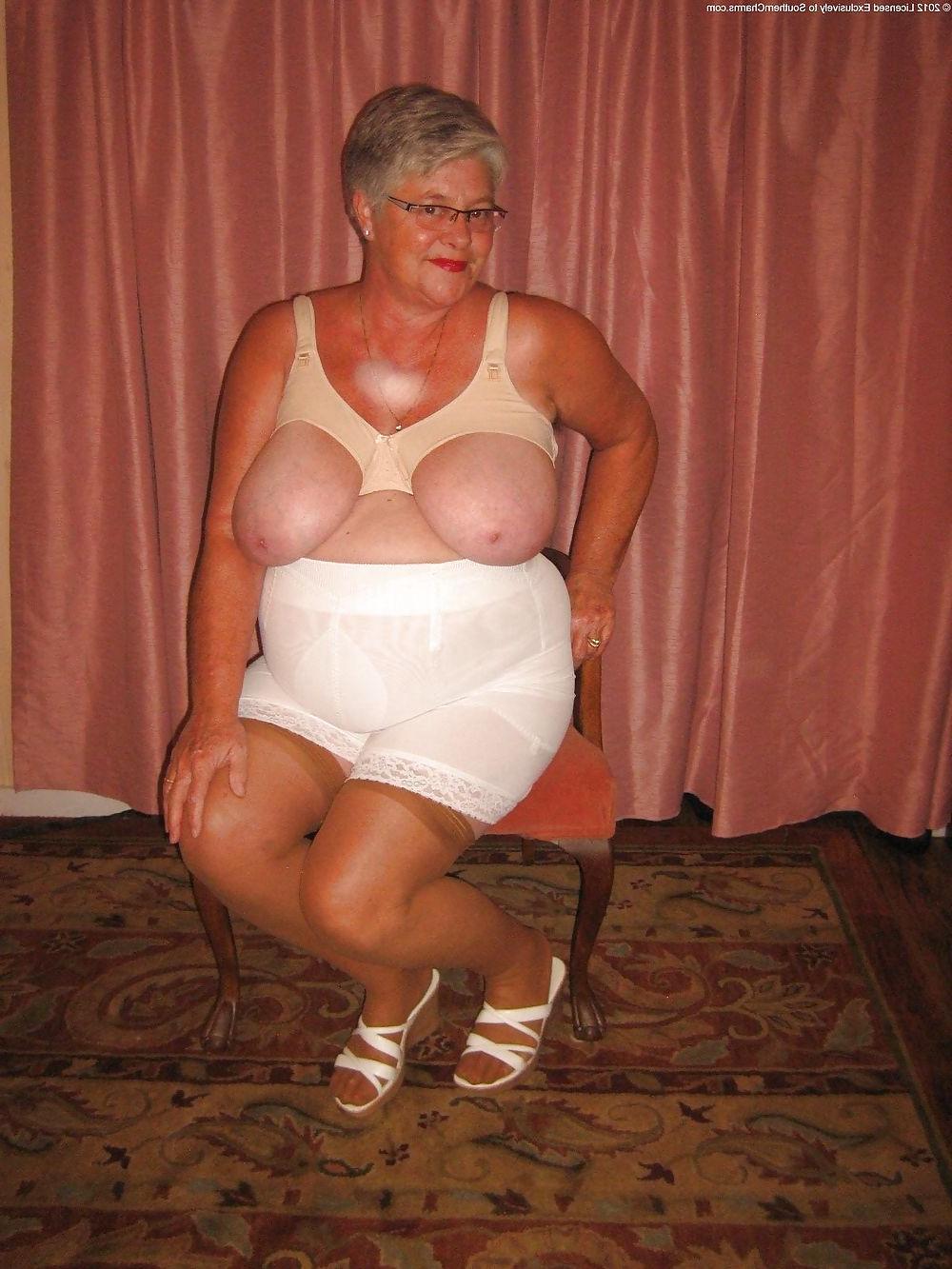 20P Mature-BBW-BDSM Ladies 366