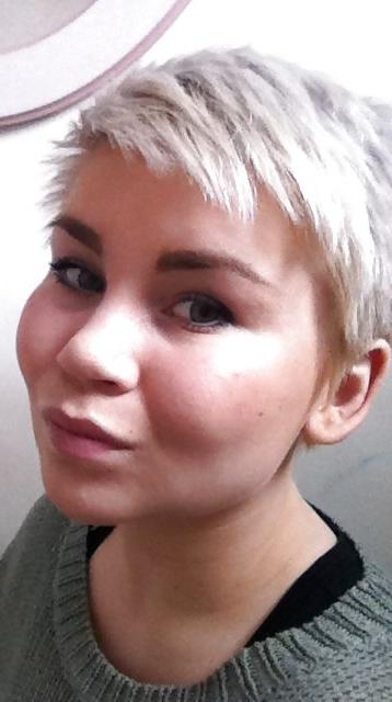 25P Short hair hotties from facebook