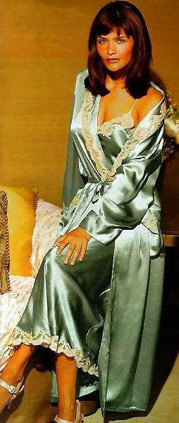 25P Classy Satin Pictures - None Nude