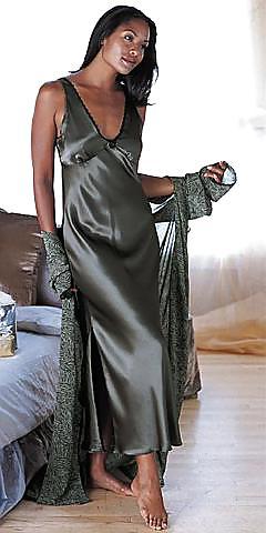 25P Classy Satin Pictures - None Nude