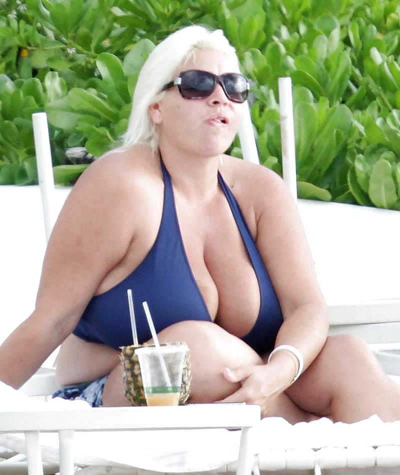 25P Beautiful busty bbw beth chapman