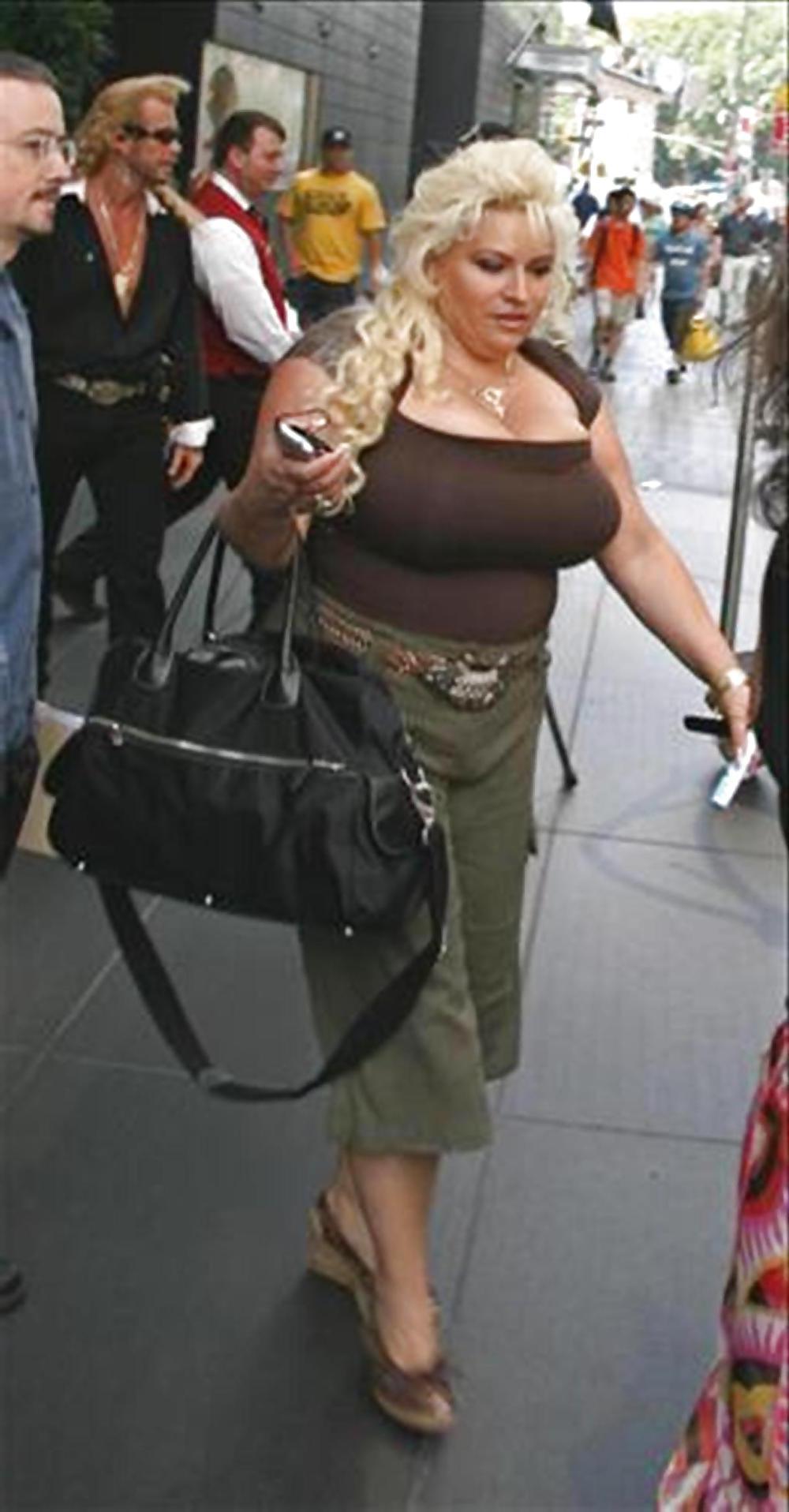 25P Beautiful busty bbw beth chapman