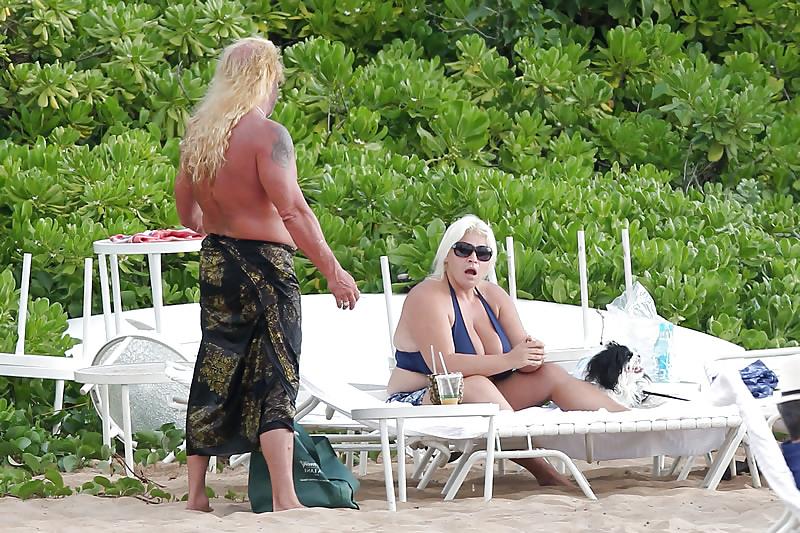 25P Beautiful busty bbw beth chapman