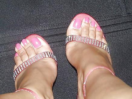 25P SEXY FEET 2