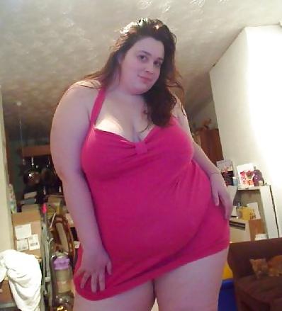 25P GORGEOUS BIG TIT BBW EXPOSED