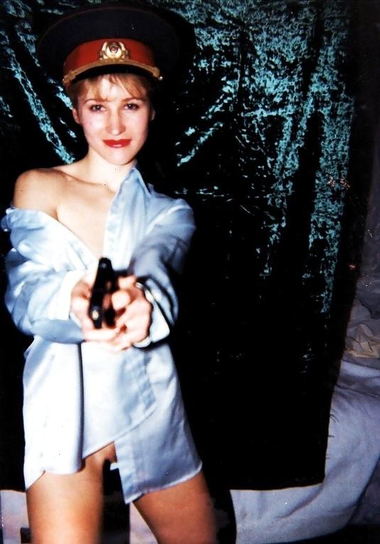 25P Sexy Short Hair Milf