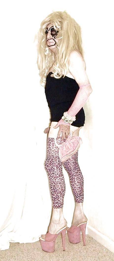 10P Blonde ugly whore 