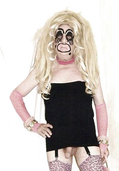 10P Blonde ugly whore 