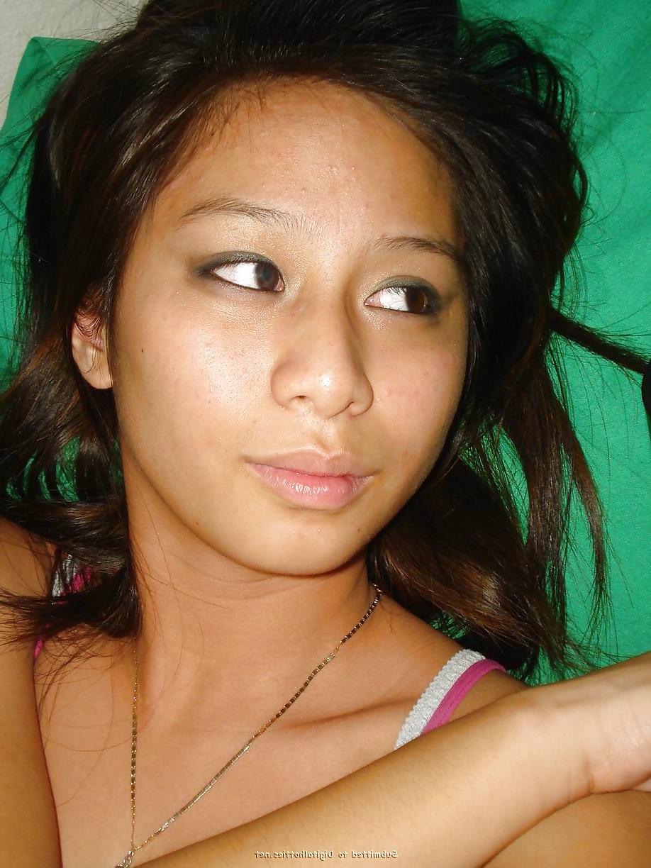 17P Asian teen naked