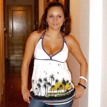 14P Turkish Busty Girl